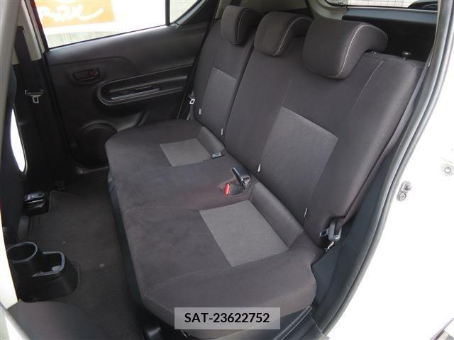 Toyota AQUA 2019-07 261145-9