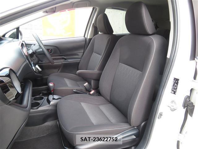 Toyota AQUA 2019-07 261145-7