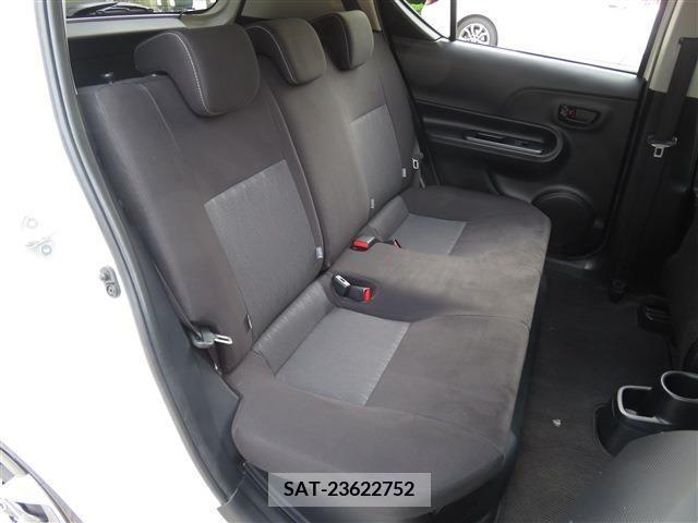 Toyota AQUA 2019-07 261145-8