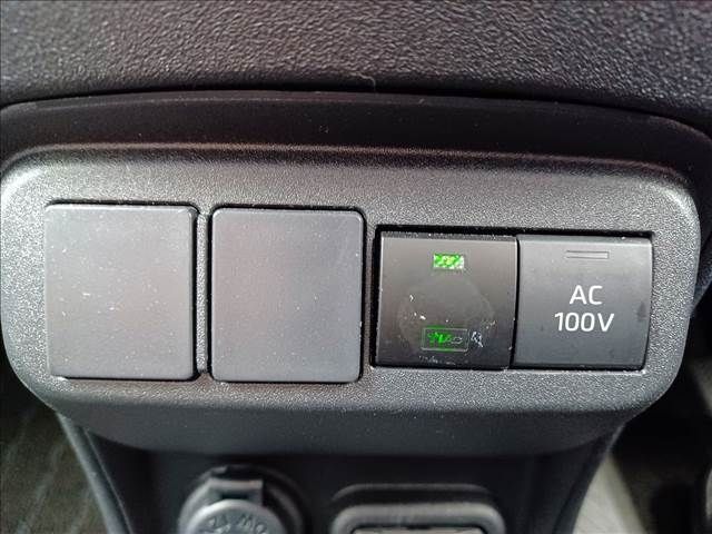 Toyota SIENTA 2023-05 191680-14