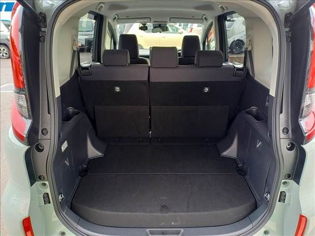 Toyota SIENTA 2023-05 191680-5