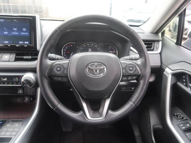 Toyota RAV4 2020-04 190646-11