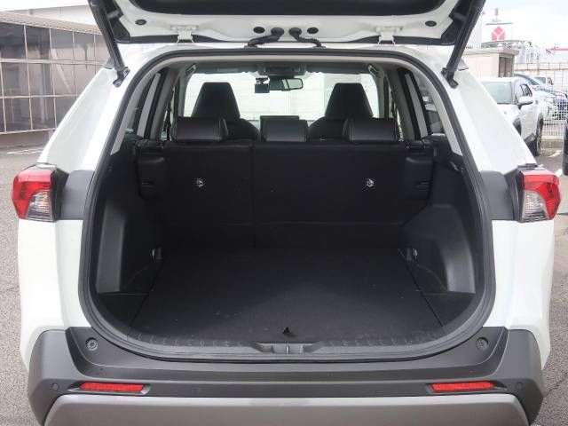 Toyota RAV4 2020-04 190646-10