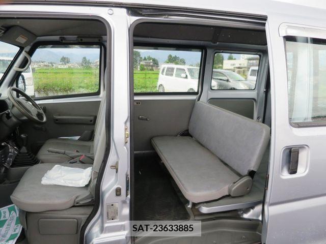 Mitsubishi MINICAB VAN 2006-02 352857-6