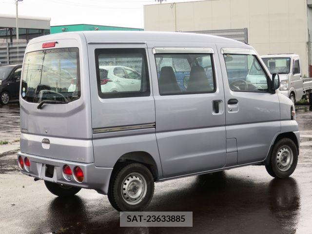 Mitsubishi MINICAB VAN 2006-02 352857-2