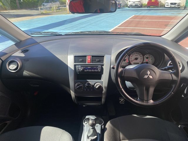 Mitsubishi COLT 2011-04 6721-11