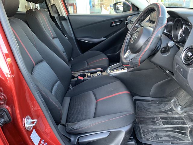 Mazda DEMIO 2015-02 5253-13