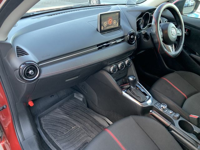 Mazda DEMIO 2015-02 5253-18