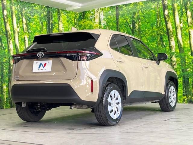 Toyota YARIS CROSS 2023-03 185576-17