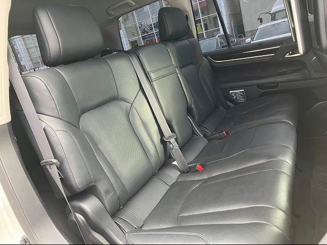 Lexus LX 2016-07 24252-5