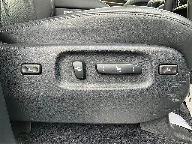 Lexus LX 2016-07 24252-9