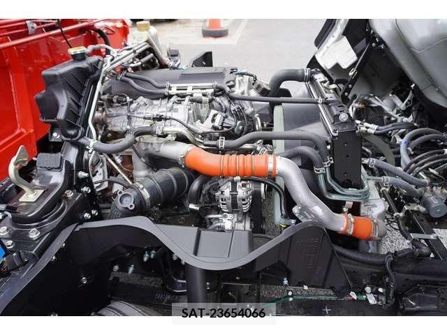 Mitsubishi CANTER 2023-08 202829-12