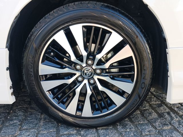 Toyota ALPHARD 2019-02 20521-7