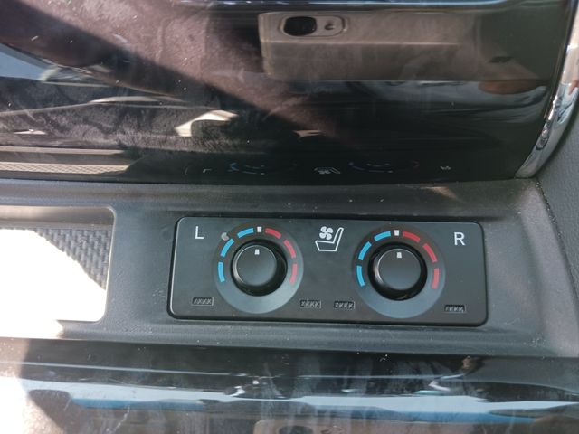 Toyota ALPHARD 2019-02 20521-17
