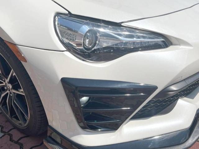 Toyota 86 2018-01 13416-12