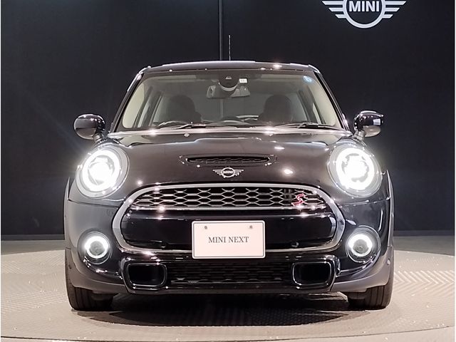 Bmw MINI 2020-11 23095-7