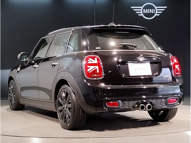 Bmw MINI 2020-11 23095-2