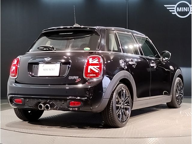Bmw MINI 2020-11 23095-4