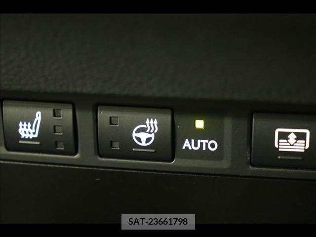 Lexus ES 2023-04 334435-5