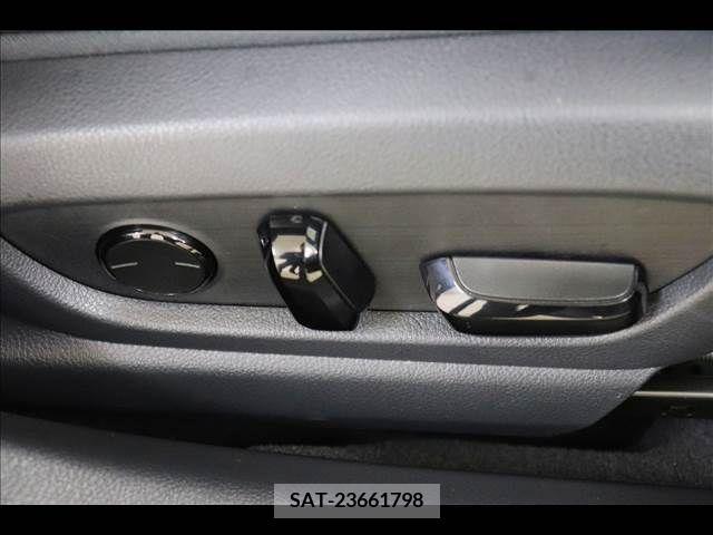 Lexus ES 2023-04 334435-11
