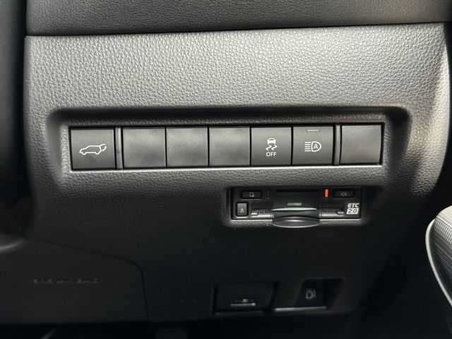 Toyota HARRIER HYBRID 2023-09 24993-12