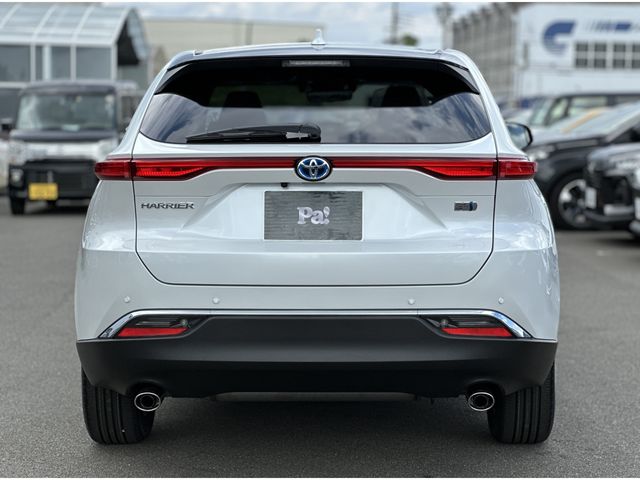 Toyota HARRIER HYBRID 2023-09 24993-28