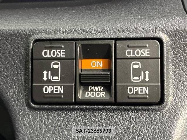 Toyota SIENTA 2021-12 383182-4