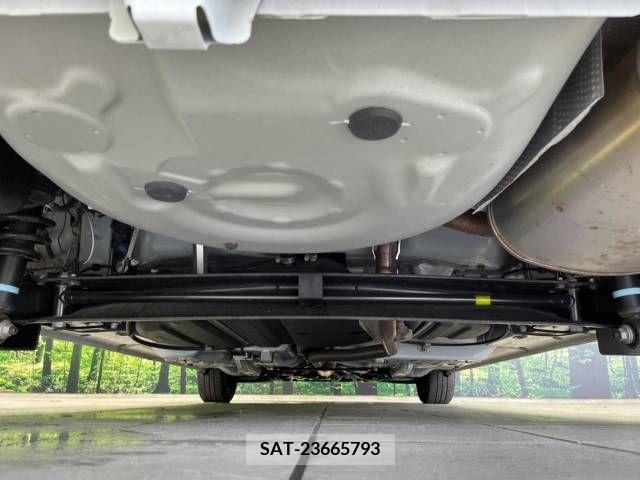 Toyota SIENTA 2021-12 383182-19