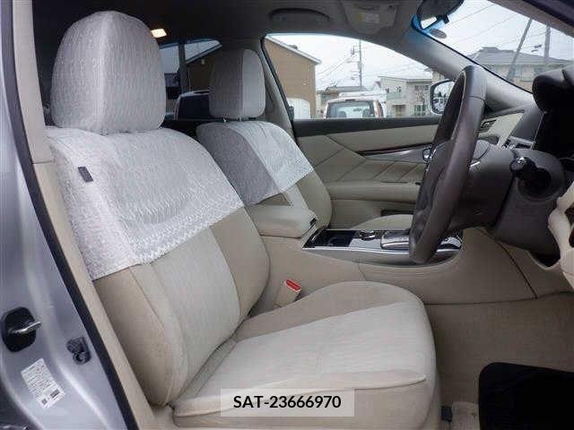 Nissan FUGA 2010-01 244902-6