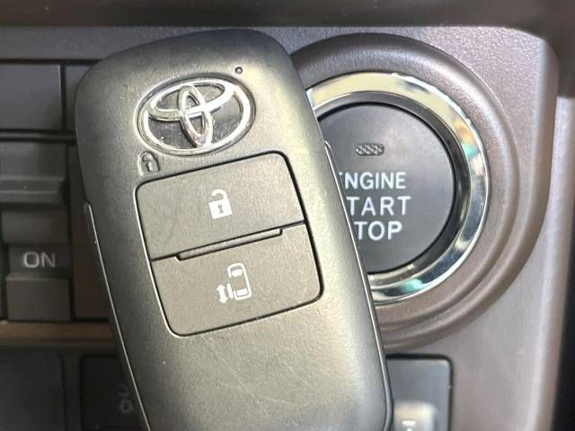 Toyota ROOMY 2023-05 193388-7
