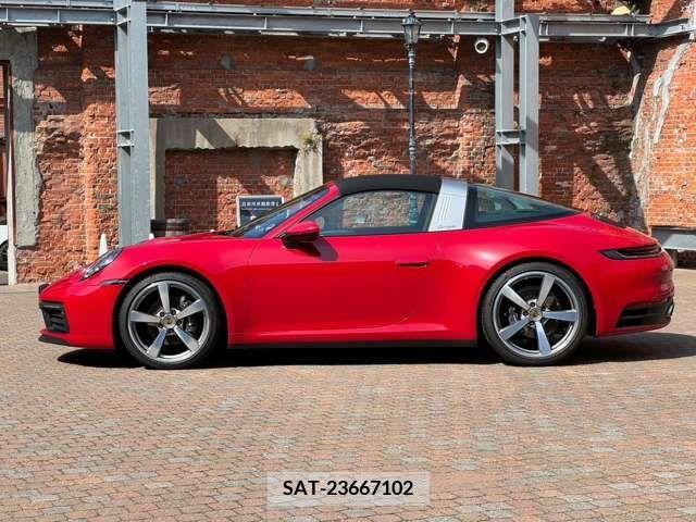 Porsche 911 2022-01 214379-8