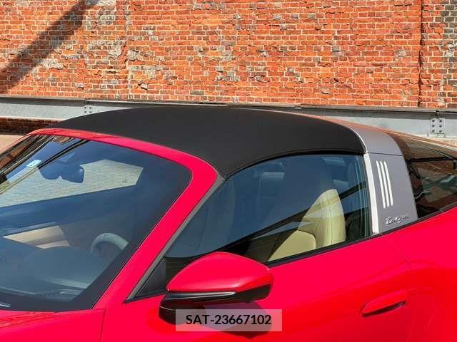 Porsche 911 2022-01 214379-19