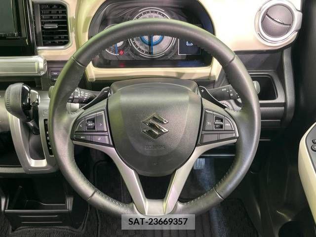 Suzuki X BEE 2019-01 295103-11