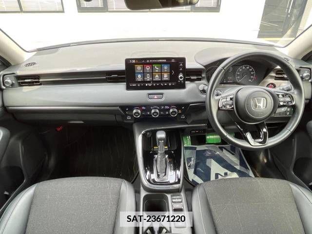 Honda VEZEL 2021-09 369977-1