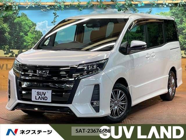 Toyota NOAH 2018-03 321543-0