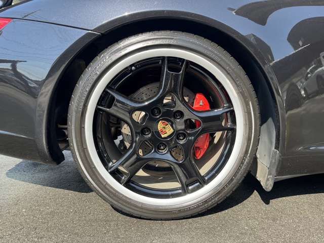 Porsche 911 2006-11 4724-17