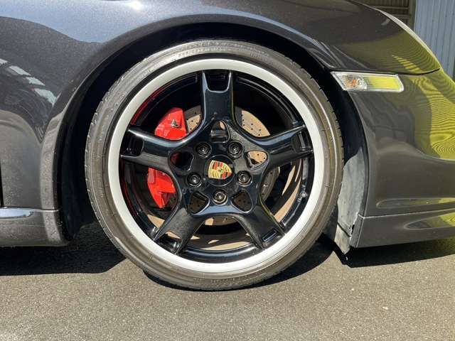 Porsche 911 2006-11 4724-18