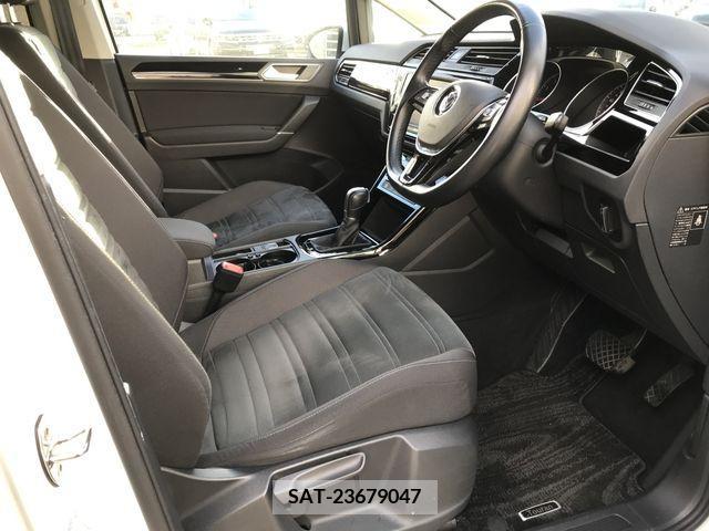 VolksWagen GOLF TOURAN 2017-02 204851-8