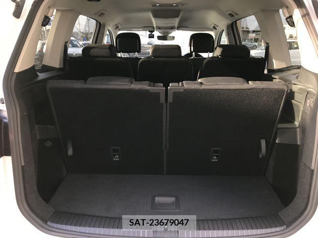 VolksWagen GOLF TOURAN 2017-02 204851-18