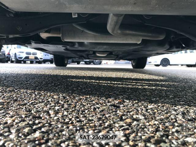 VolksWagen GOLF TOURAN 2017-02 204851-27