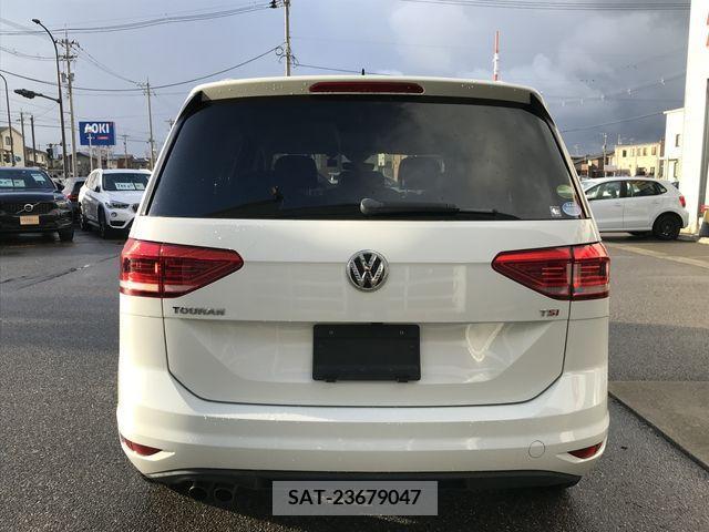 VolksWagen GOLF TOURAN 2017-02 204851-6