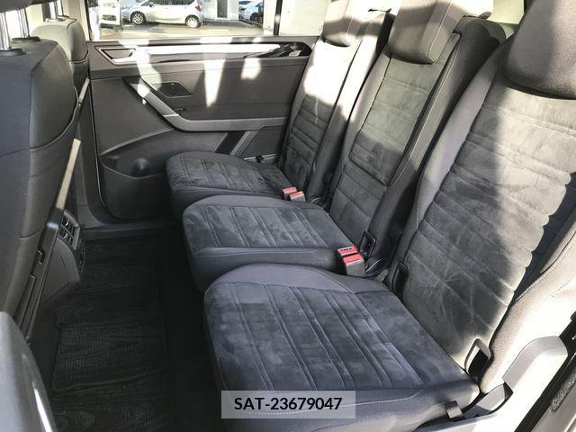 VolksWagen GOLF TOURAN 2017-02 204851-16