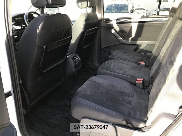 VolksWagen GOLF TOURAN 2017-02 204851-15