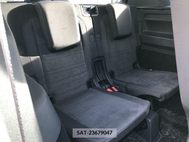 VolksWagen GOLF TOURAN 2017-02 204851-12