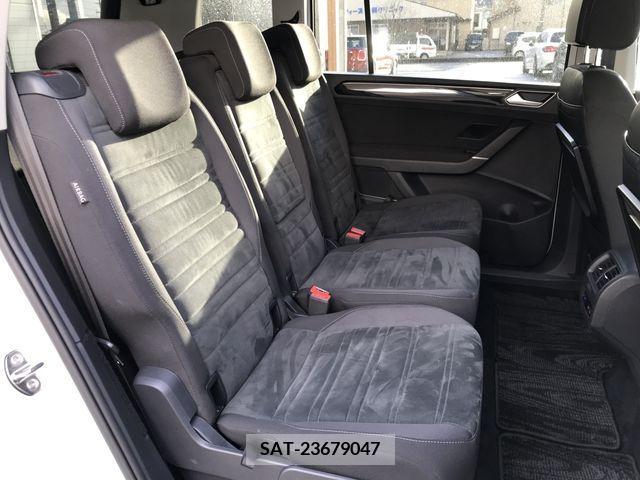 VolksWagen GOLF TOURAN 2017-02 204851-11