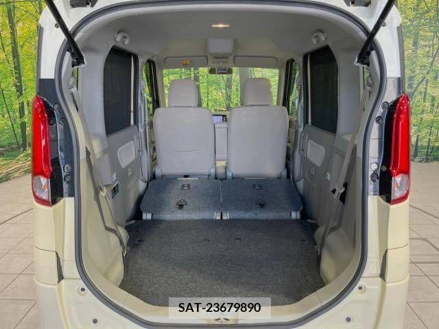 Suzuki SPACIA 2017-06 377947-11