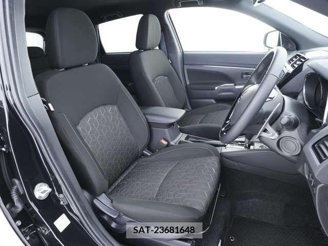 Mitsubishi RVR 2023-04 284116-5