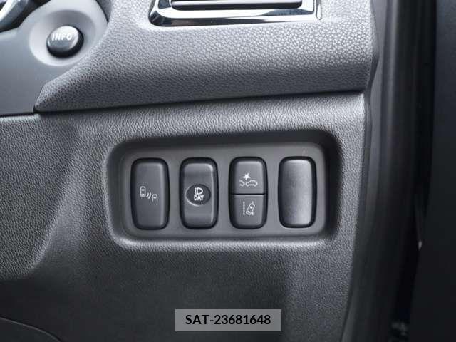 Mitsubishi RVR 2023-04 284116-10
