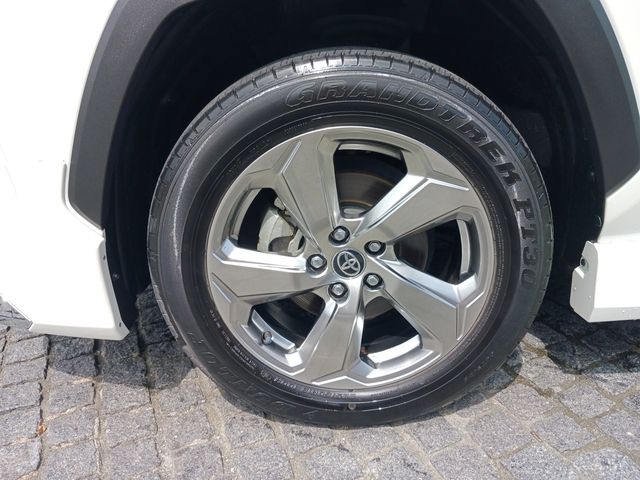 Toyota RAV4 2019-09 9197-7