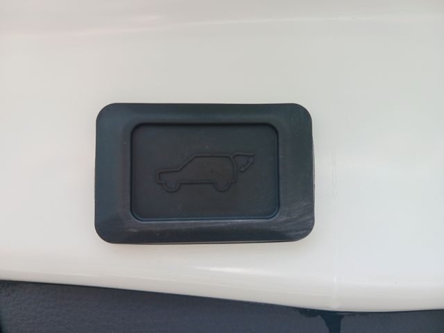 Toyota RAV4 2019-09 9197-28